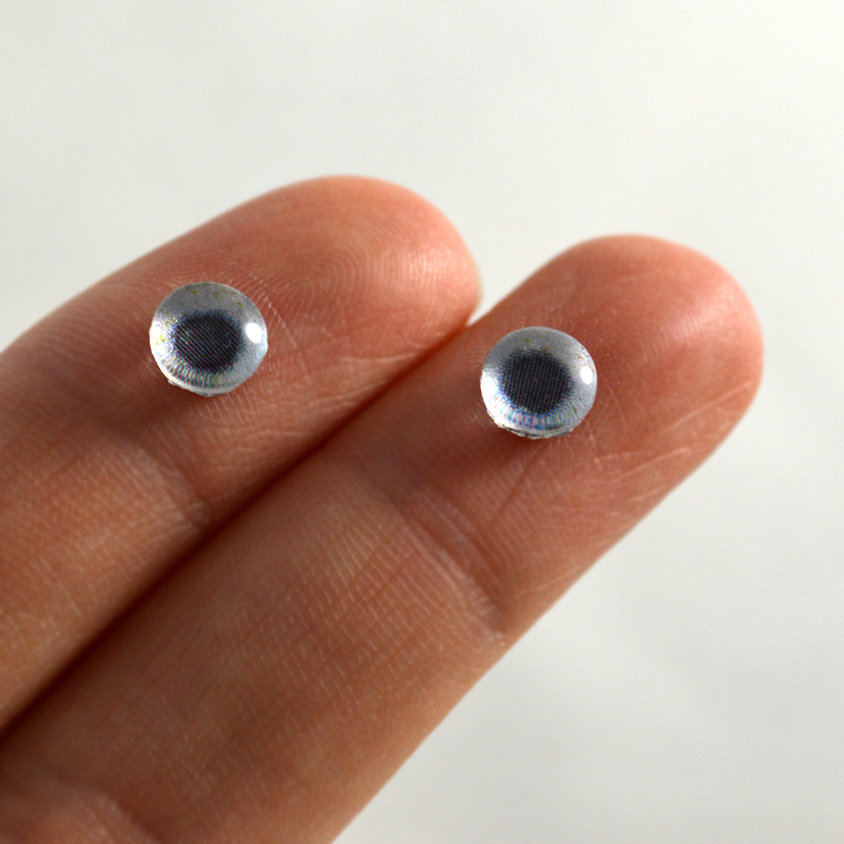 Silver Metallic Glass Eyes – Handmade Glass Eyes Silver Metallic Glass Eyes – Handmade Glass Eyes