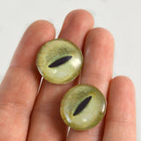 20mm pale yellow cat eyes