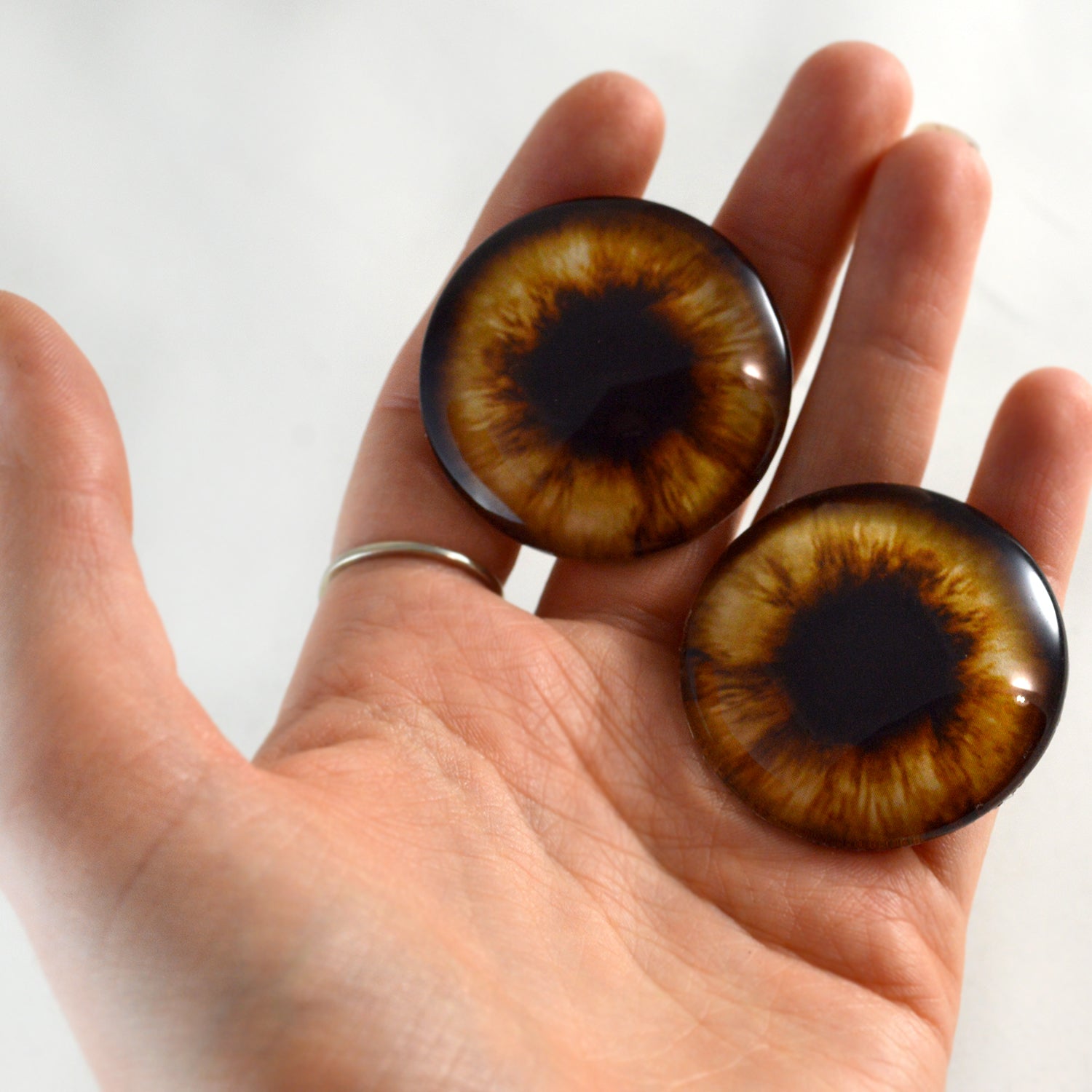 Brown Teddy Bear Glass Eyes – Handmade Glass Eyes