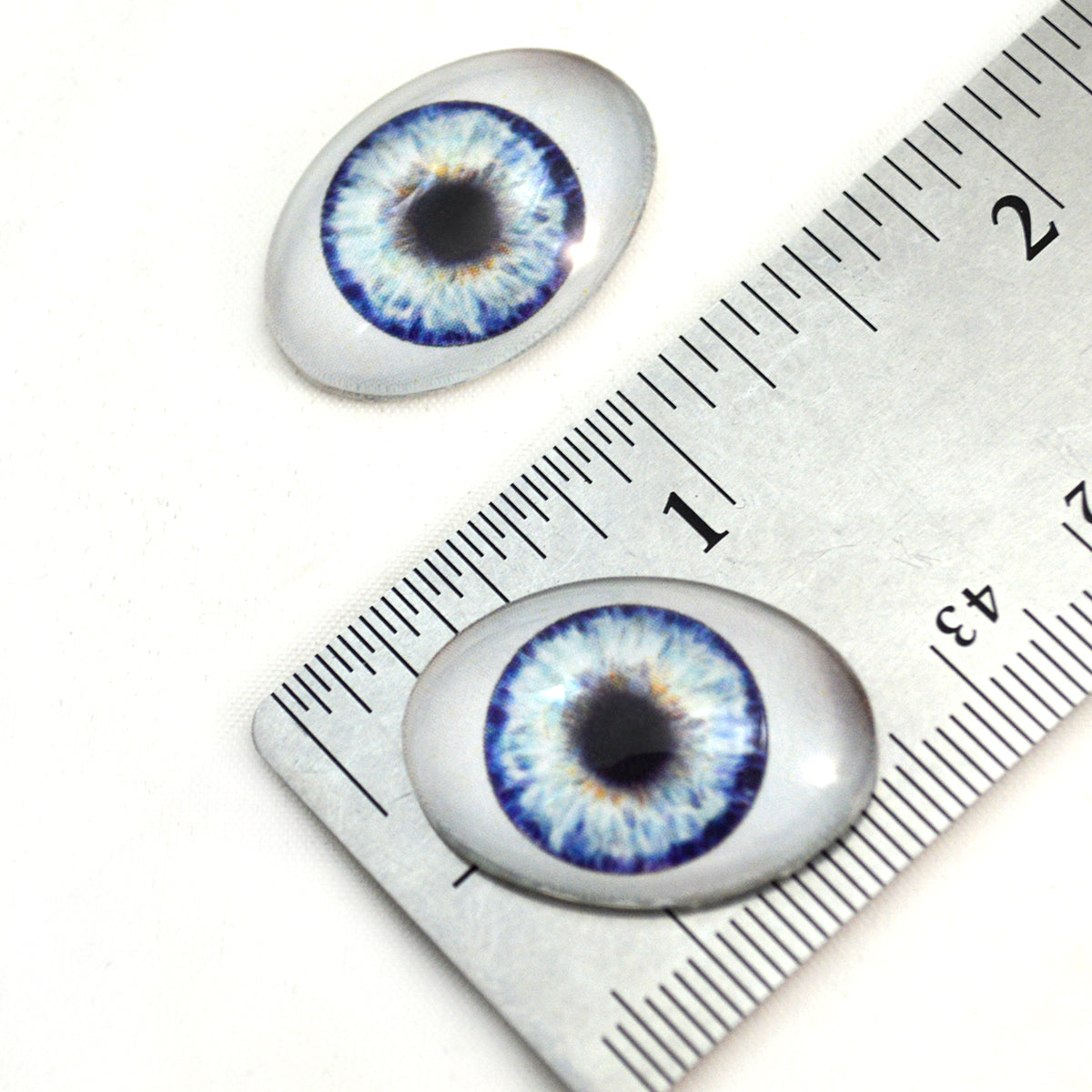 30mm Blue Glass Eye Human Design with Whites for Taxidermy Art  Dealer-made 14mm plaster glass eyes, blue gradation, doll eyes display picture 1